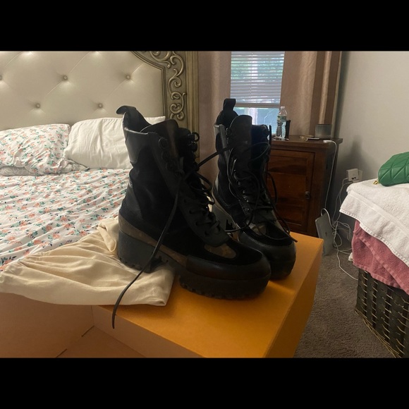 COPY - Louis Vuitton boots - Picture 4 of 6